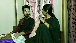 गर्म सौतेली माँ के साथ भारतीय किशोर लड़का अद्भुत सेक्स !! भारतीय शुद्ध वर्जित सेक्स के साथ स्पष्ट 